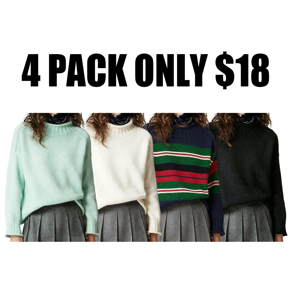 Women's loose-fitting turtleneck chunky knit sweater